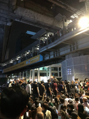 Protest, people gathered in subway